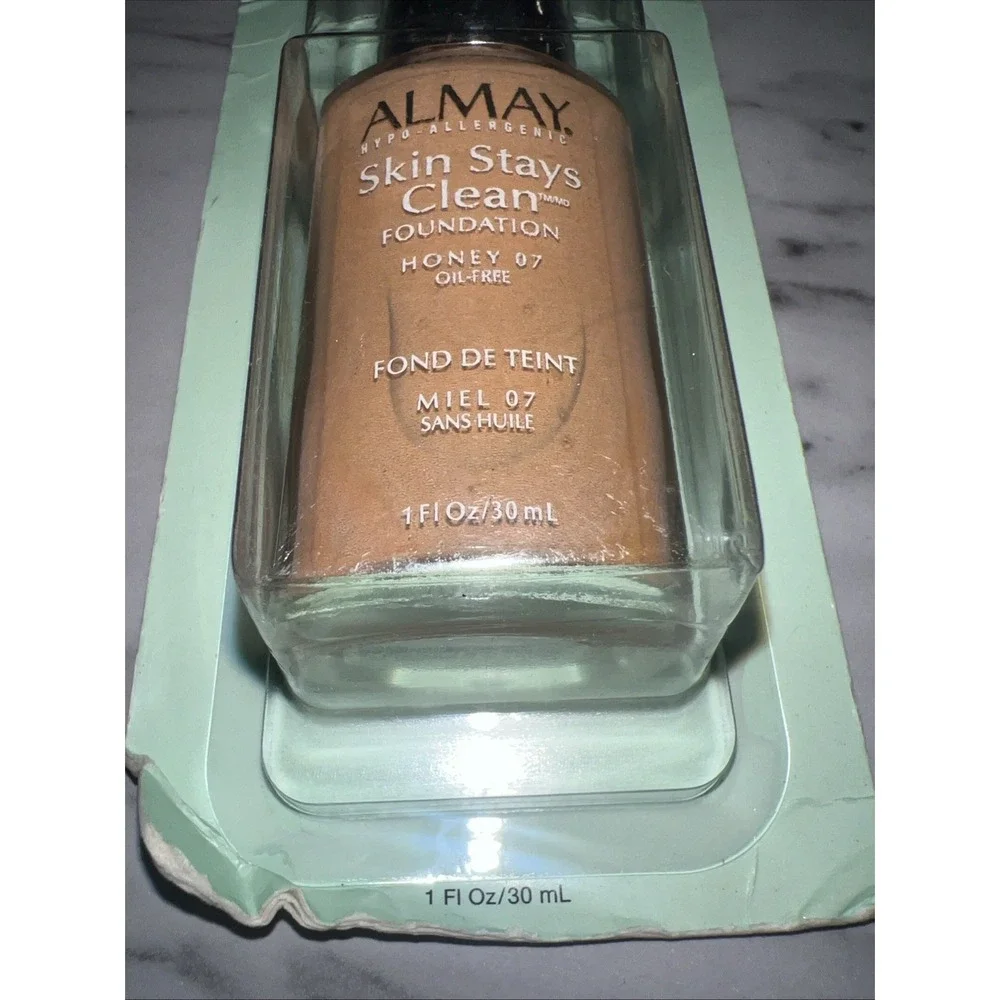 ALMAY SKIN STAYS CLEAN FOUNDATION HONEY 07 OIL FREE